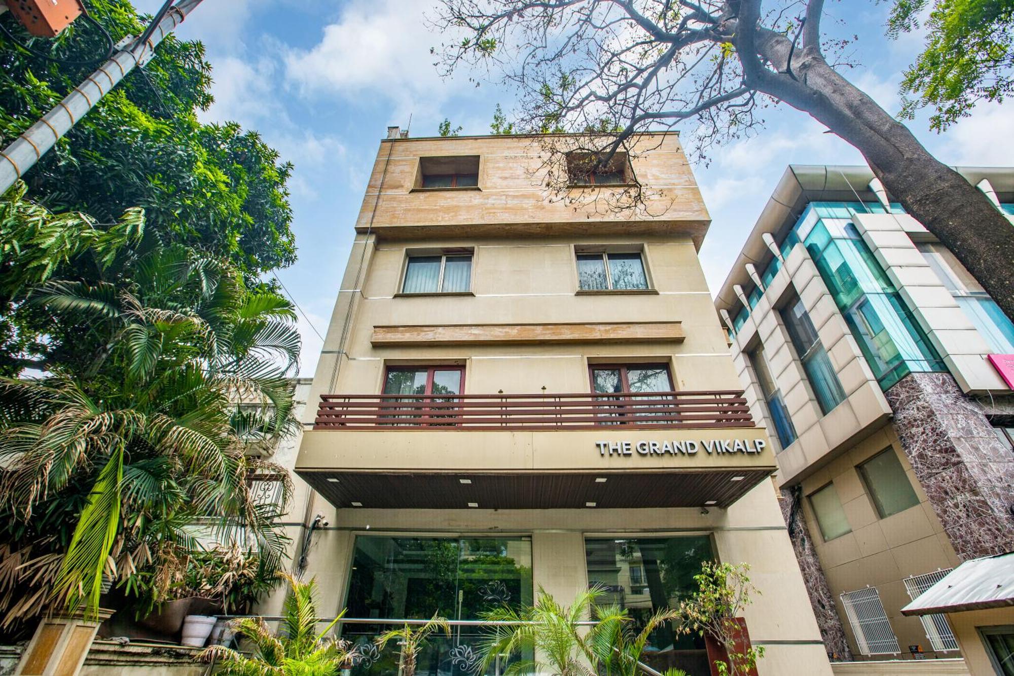 The Grand Vikalp By Saga Hotels Új-Delhi Kültér fotó