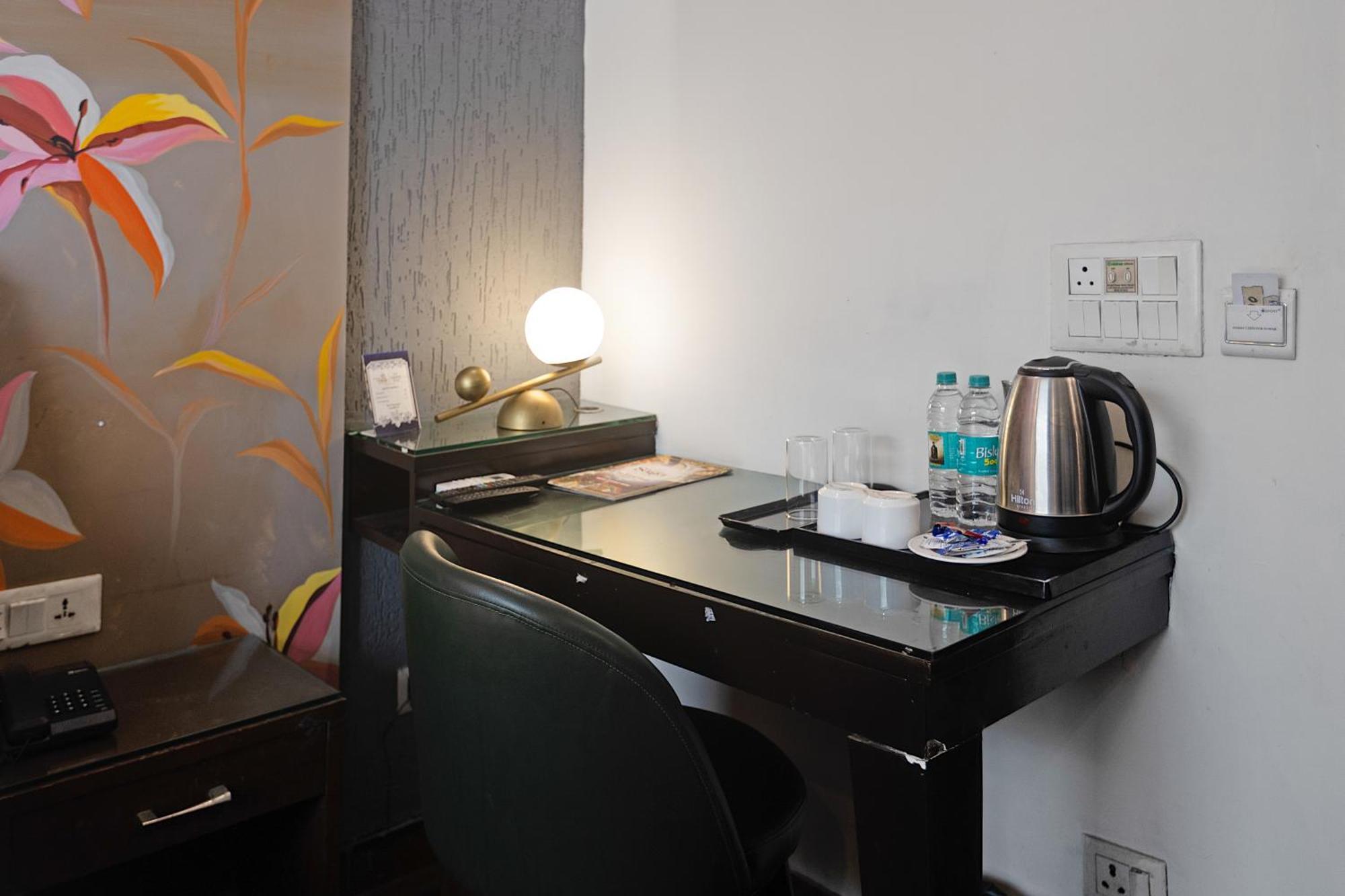 The Grand Vikalp By Saga Hotels Új-Delhi Kültér fotó