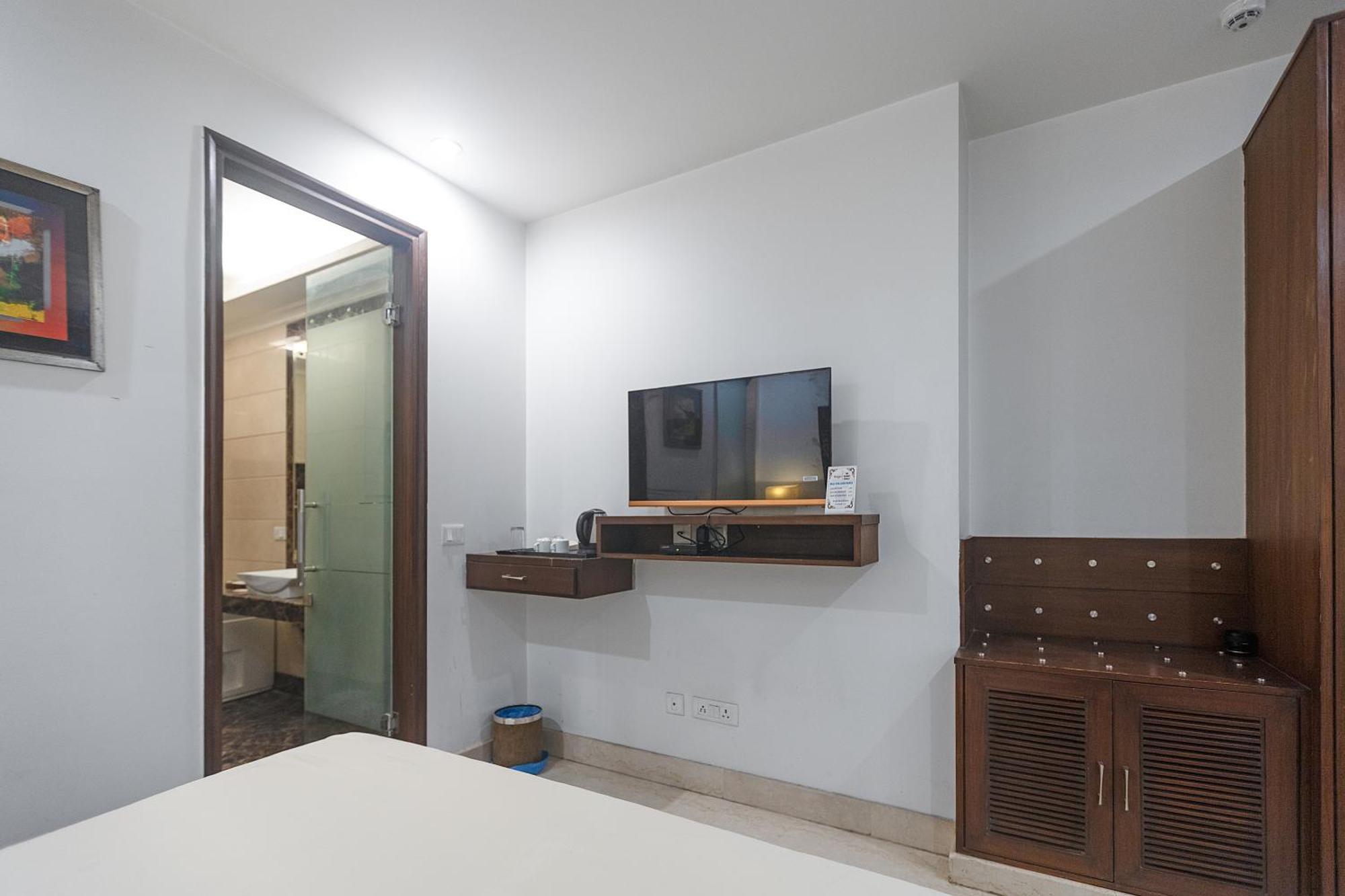The Grand Vikalp By Saga Hotels Új-Delhi Kültér fotó