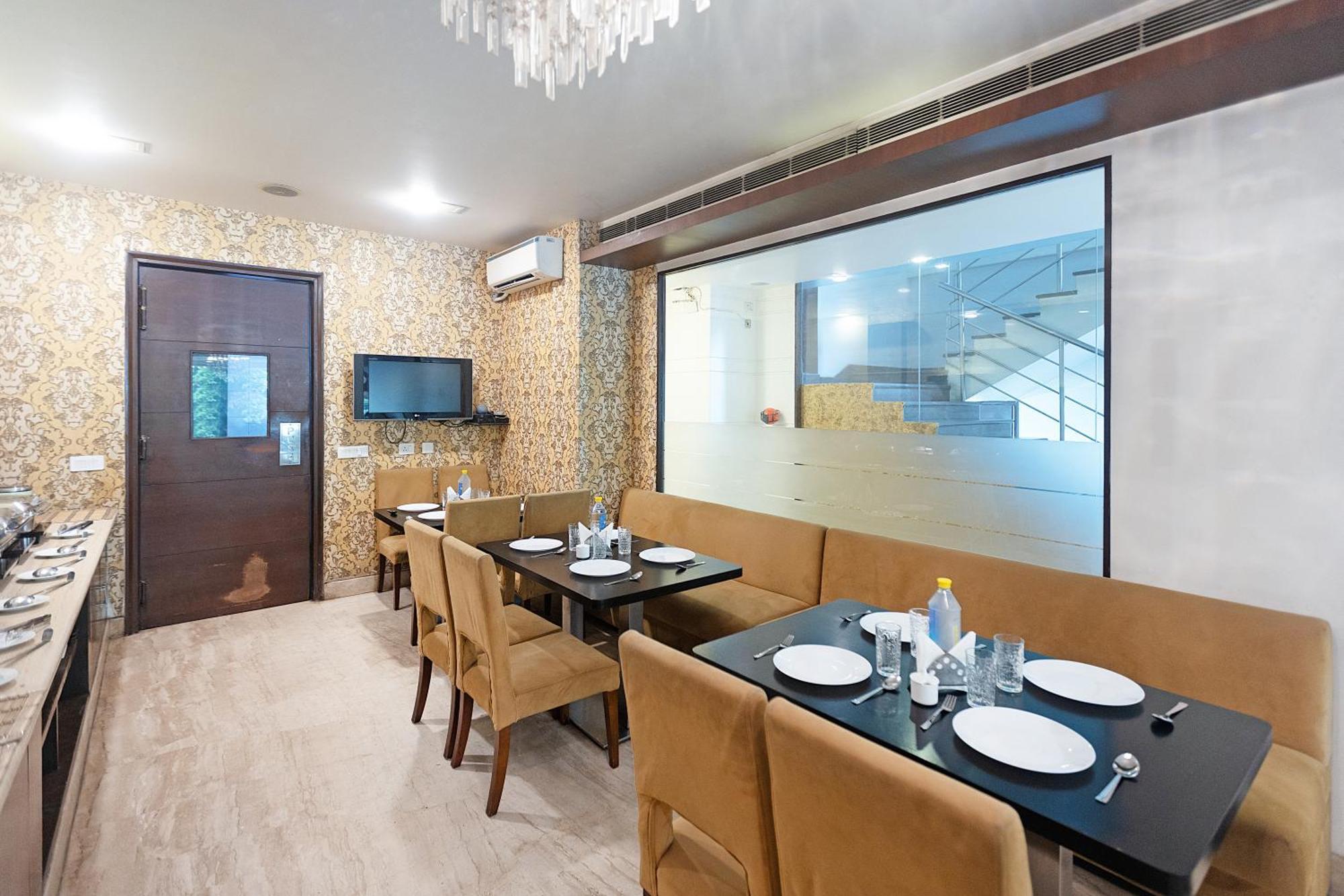 The Grand Vikalp By Saga Hotels Új-Delhi Kültér fotó