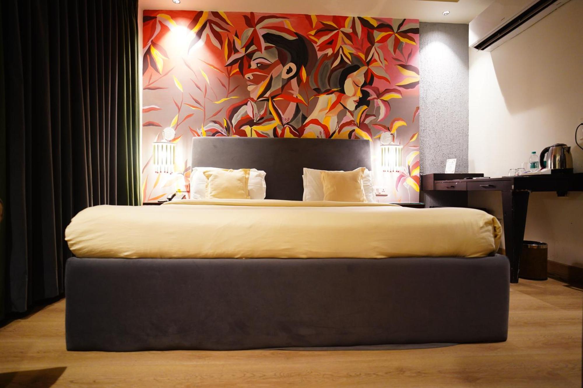 The Grand Vikalp By Saga Hotels Új-Delhi Kültér fotó