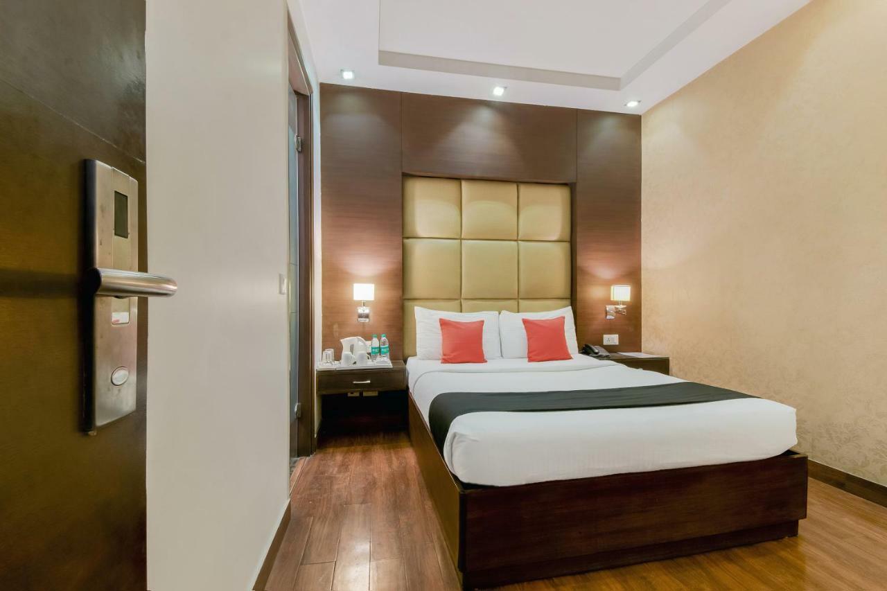 The Grand Vikalp By Saga Hotels Új-Delhi Kültér fotó
